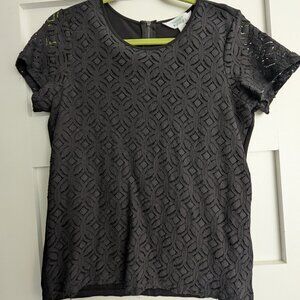 Market & Spruce Women's Black Lace Lined Short Sleeve Zippered Back Top - Size S